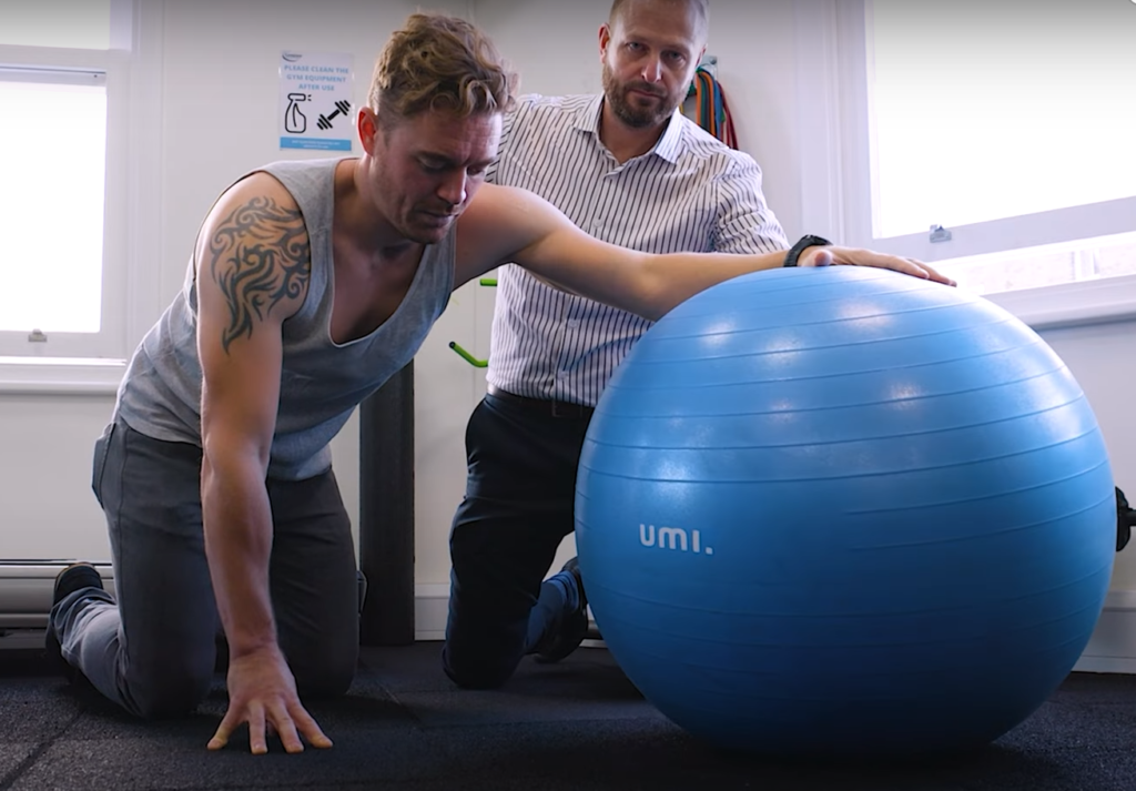 Hydro-distension for Frozen Shoulder  (Adhesive Capsulitis)
