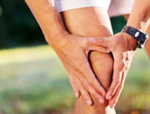 What is osteoarthritis (OA) of the knee?